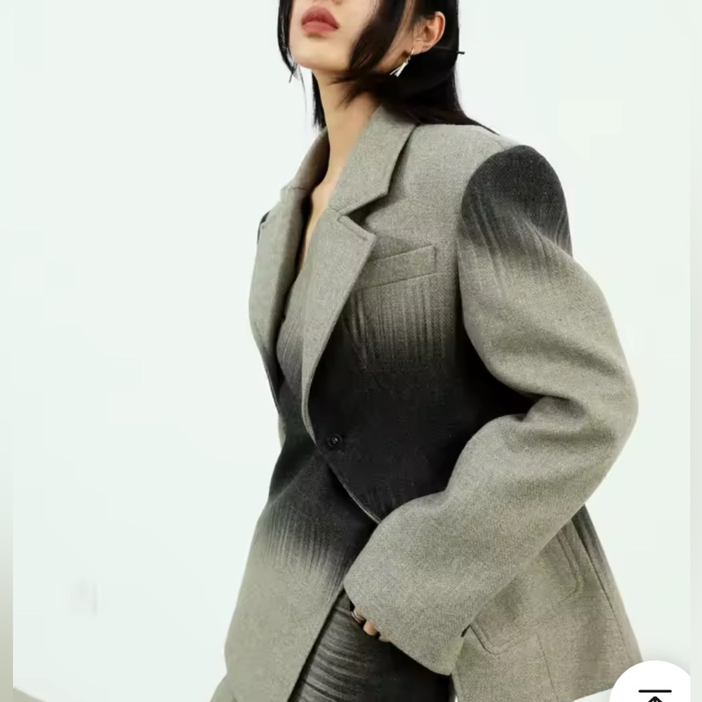 NEW $198 Nadia Hill HIGH FASHION Stylish Gray and Black Women's Wool Jacket